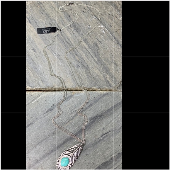 Allen Schwartz/ Long/ Feather/ Elegant/ F4-5 - Picture 5 of 5